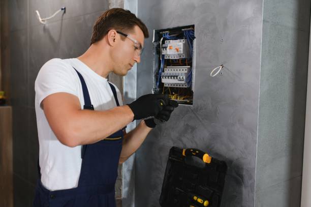 Best Emergency Electrical Repair  in Indiantown, FL