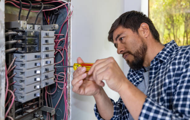 Best Licensed Electrician  in Indiantown, FL